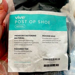 Vive post op shoe size medium
